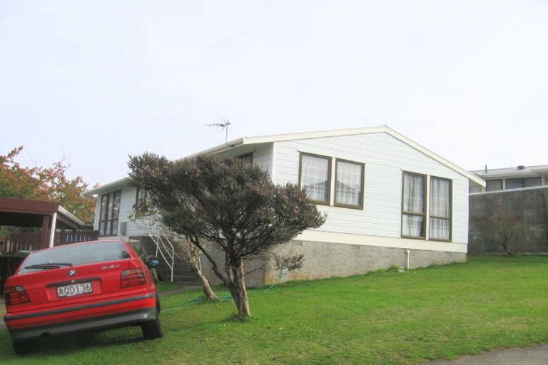 Photo of property in 53 Conclusion Street, Ascot Park, Porirua, 5024