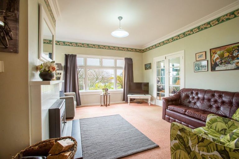 Photo of property in 47 Queen Street, Dannevirke, 4930