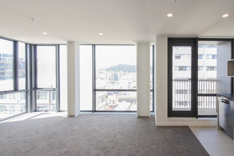 Photo of property in 902/212 Willis Street, Te Aro, Wellington, 6011