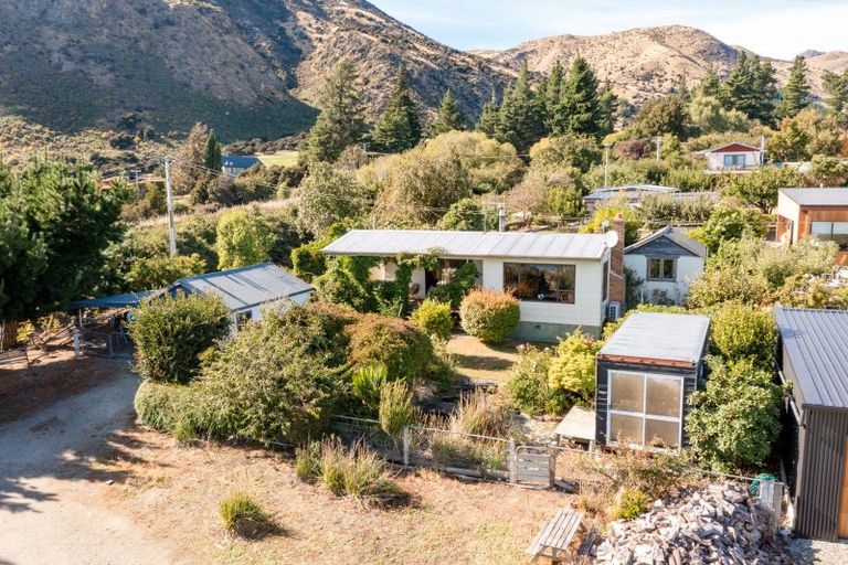 Photo of property in 18 Denniston Road, John Creek, Wanaka, 9382
