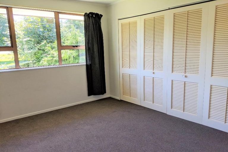 Photo of property in 280 Stokes Valley Road, Stokes Valley, Lower Hutt, 5019