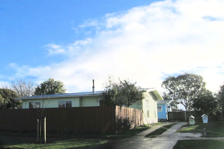 Photo of property in 32 Cartier Crescent, Flaxmere, Hastings, 4120