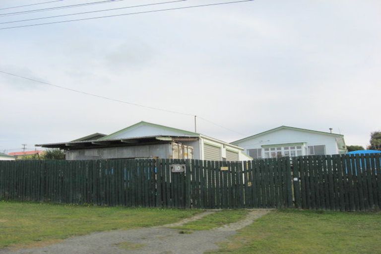 Photo of property in 8 Anderson Street, Kakanui, Oamaru, 9495