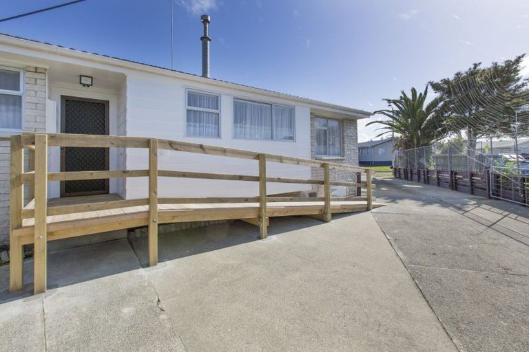 Photo of property in 23 Mckay Crescent, Dargaville, 0310