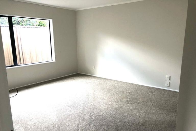 Photo of property in 155a Guys Road, East Tamaki, Auckland, 2013