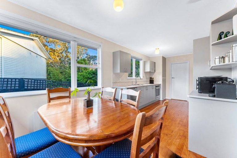 Photo of property in 23 Hutchinsons Road, Bucklands Beach, Auckland, 2014