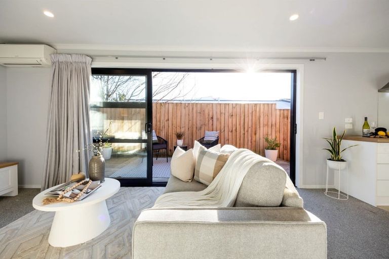 Photo of property in 1-5/5 Charlemont Street, Whitiora, Hamilton, 3200