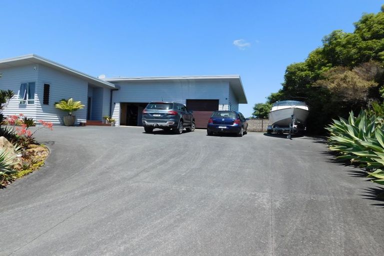 Photo of property in 17 Rarere Terrace, Kerikeri, 0230