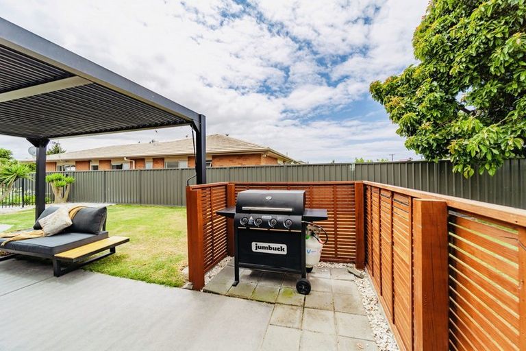 Photo of property in 33 Mcnaughton Place, Onekawa, Napier, 4110