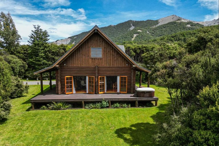 Photo of property in 63 Tinline Terrace, Lyford, Waiau, 7395