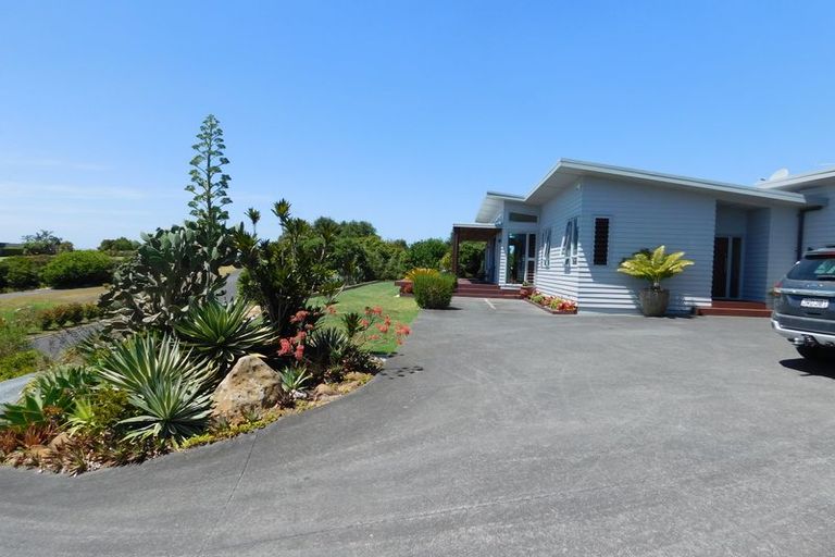 Photo of property in 17 Rarere Terrace, Kerikeri, 0230