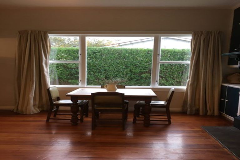 Photo of property in 4 Hayward Street, Featherston, 5710