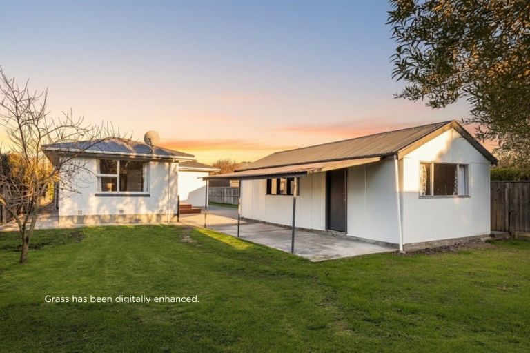 Photo of property in 75 Stanbury Avenue, Somerfield, Christchurch, 8024