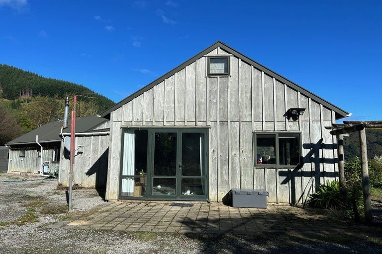 Photo of property in 99 Irvine Road, Wairoa Valley, Brightwater, 7091