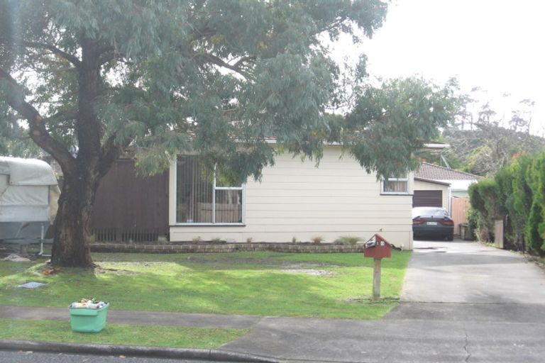 Photo of property in 10 Blanche Way, Half Moon Bay, Auckland, 2012