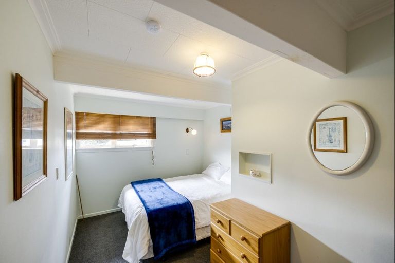 Photo of property in 18 France Road, Bluff Hill, Napier, 4110