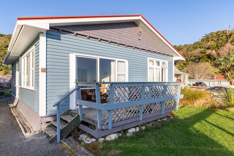 Photo of property in 7 Alexander Terrace, Greymouth, 7805