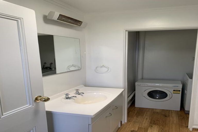 Photo of property in 2a Orbell Street, Dalmore, Dunedin, 9010