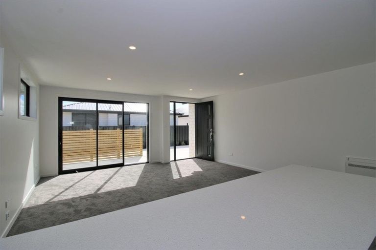 Photo of property in 5a Church Street, Mosgiel, 9024