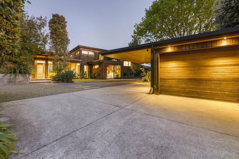 Photo of property in 92 Myres Street, Otumoetai, Tauranga, 3110