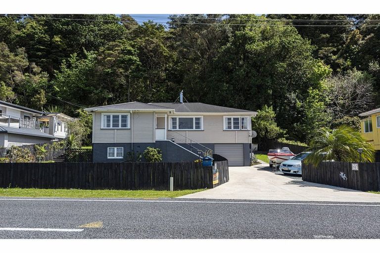 Photo of property in 25 Whangarei Heads Road, Onerahi, Whangarei, 0110