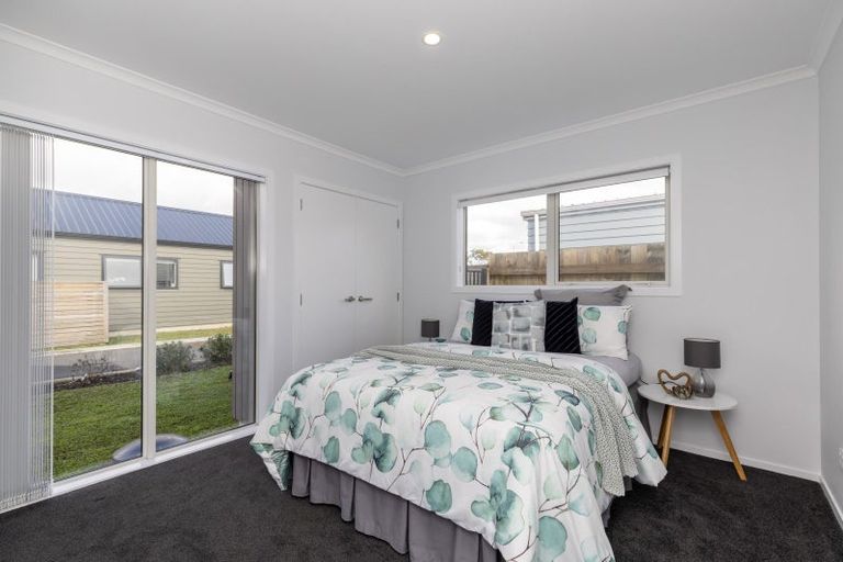 Photo of property in 26 Koru Loop, Paraparaumu, 5032