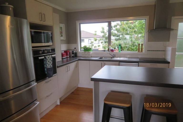 Photo of property in 2/22 Greenhill Crescent, Pakuranga, Auckland, 2010