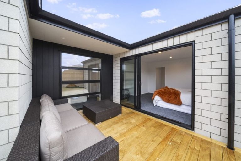 Photo of property in 23 Nadine Stanton Drive, Bell Block, New Plymouth, 4312