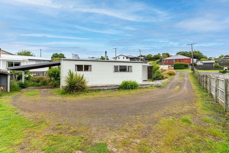 Photo of property in 10 Beach Street, Waikouaiti, 9510