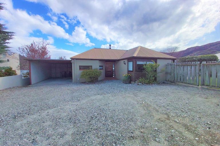 Photo of property in 95 Mcbride Street, Frankton, Queenstown, 9300
