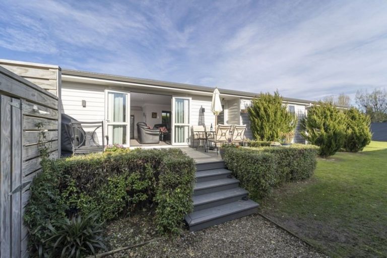 Photo of property in 25 Tuscan Lane, Martinborough, 5711