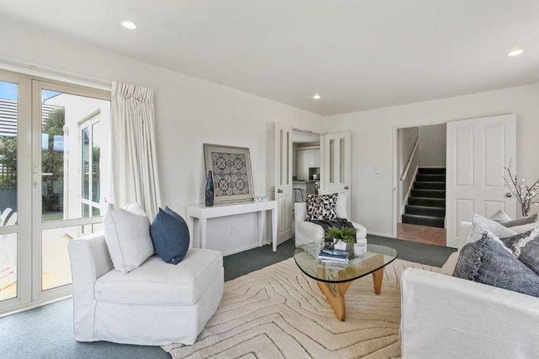 Photo of property in 150 Avonhead Road, Avonhead, Christchurch, 8042