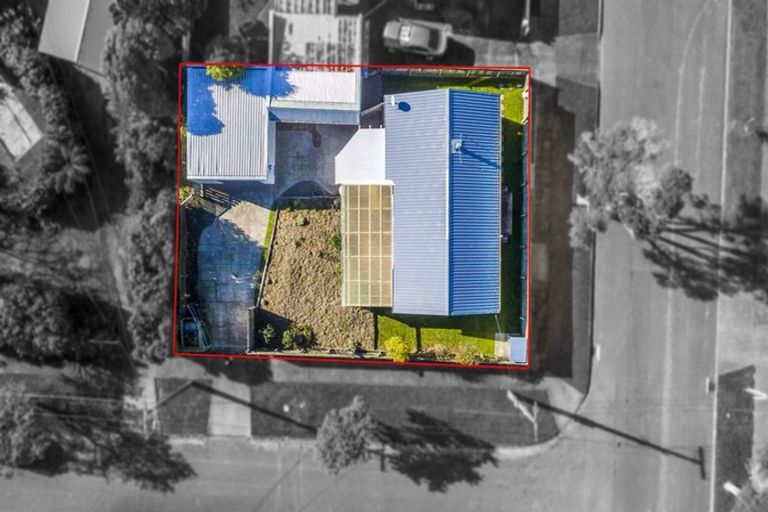 Photo of property in 3 Hazel Street, Ebdentown, Upper Hutt, 5018