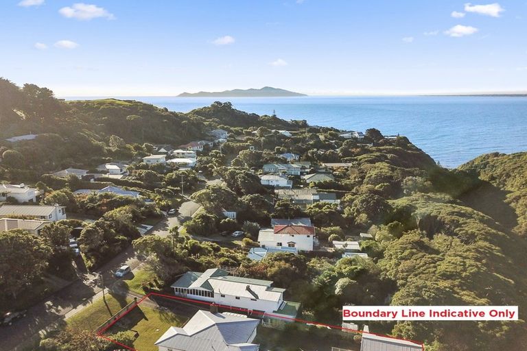 Photo of property in 47 Rawhiti Road, Pukerua Bay, 5026