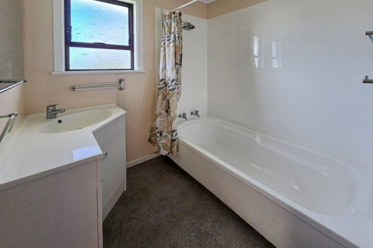 Photo of property in 8 Armour Place, Onekawa, Napier, 4110