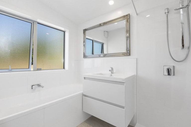 Photo of property in 42 Crosby Street, Mornington, Dunedin, 9011