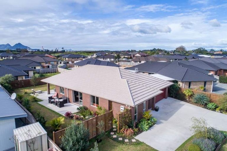 Photo of property in 365 One Tree Point Road, One Tree Point, 0118