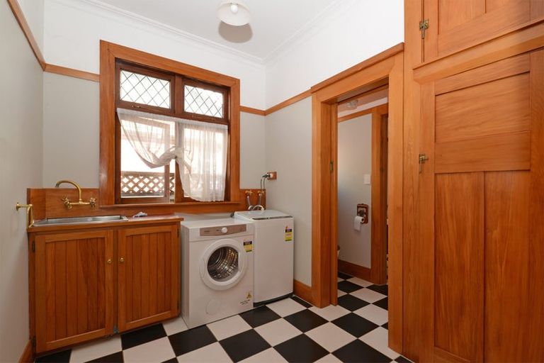 Photo of property in 11 Birch Street, Hutt Central, Lower Hutt, 5010