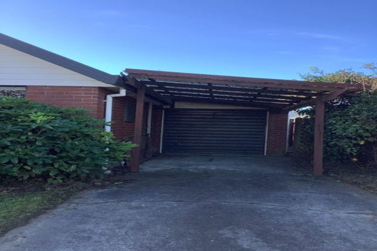 Photo of property in 2 Farm Lane, Parklands, Christchurch, 8083