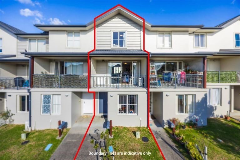 Photo of property in 41 Kirikiri Lane, East Tamaki, Auckland, 2013