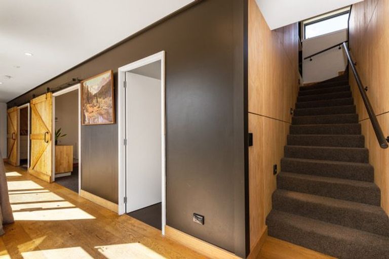 Photo of property in 28 Myles Way, Lower Shotover, Queenstown, 9304