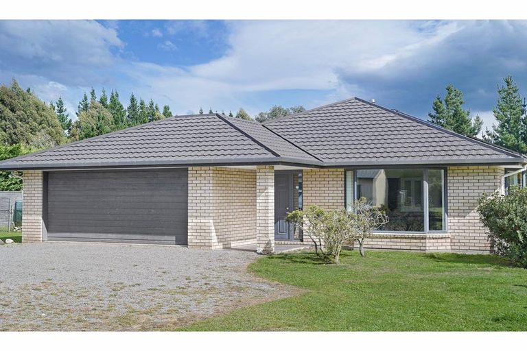 Photo of property in 1117 Downs Road, West Eyreton, Rangiora, 7475