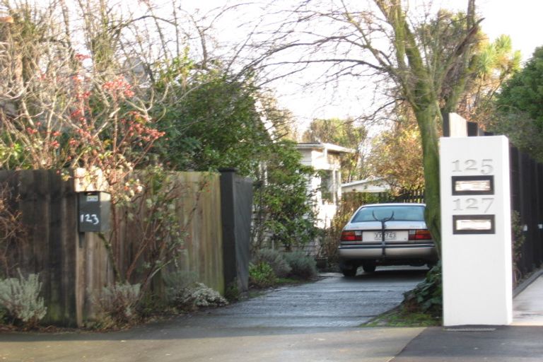 Photo of property in 125 Innes Road, St Albans, Christchurch, 8052