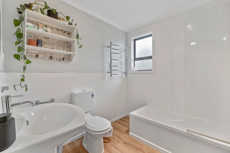 Photo of property in 6 Shakespeare Street, Stratford, 4332