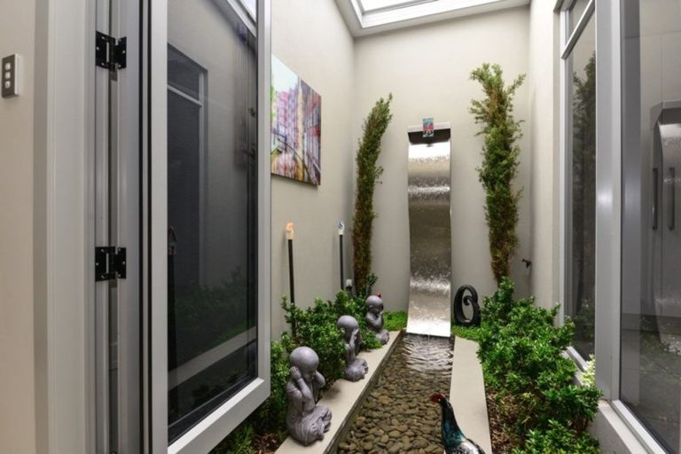 Photo of property in 64 Palliser Drive, Huntington, Hamilton, 3210