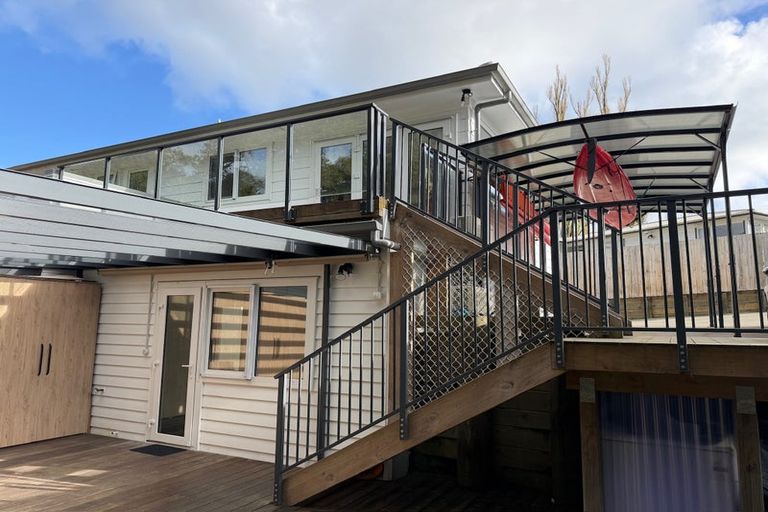 Photo of property in 54 Vandeleur Avenue, Birkdale, Auckland, 0626