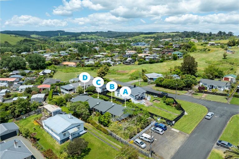 Photo of property in 1/3 Miro Street, Helensville, 0800