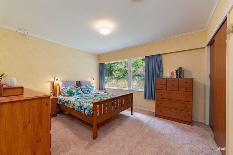 Photo of property in 40 Pembroke Street, Tawa, Wellington, 5028