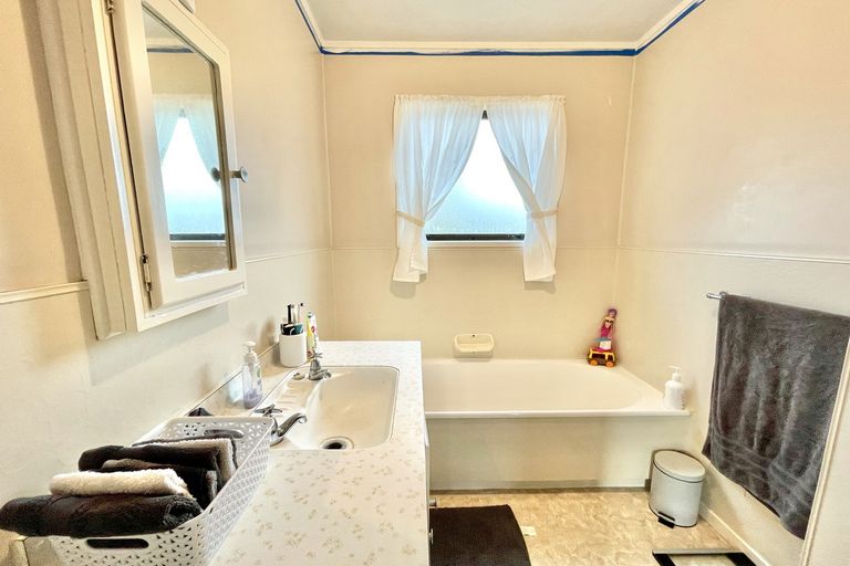 Photo of property in 140 Swarbrick Drive, Te Awamutu, 3800