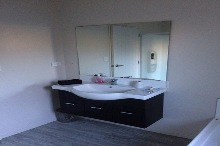 Photo of property in 47 Cranford Street, St Albans, Christchurch, 8014